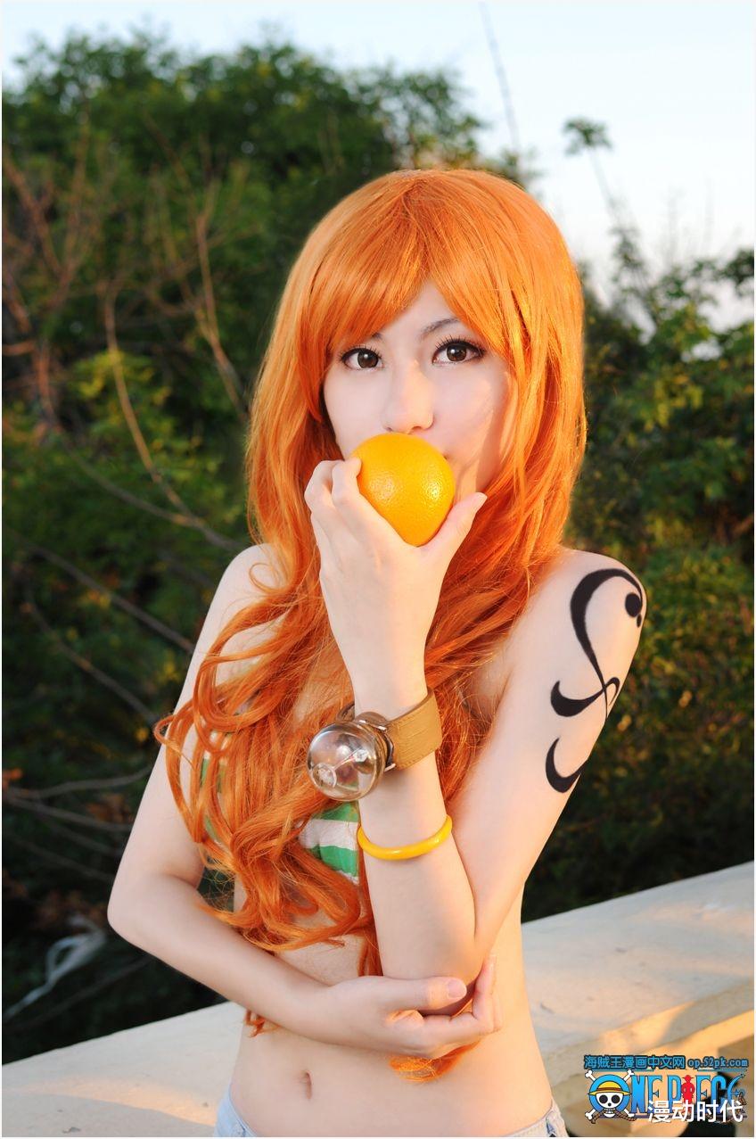 海贼王|盘点海贼王皇级cos,网友:明人不说暗话,蕾贝卡比动漫还大!