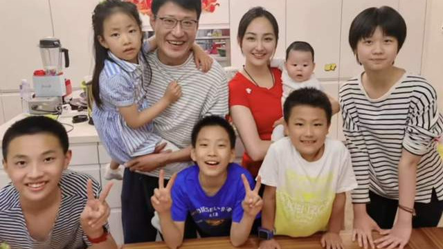 于震|于震辟谣生六个孩子！自曝真实为三个，小13岁妻子亲揭另三位身份