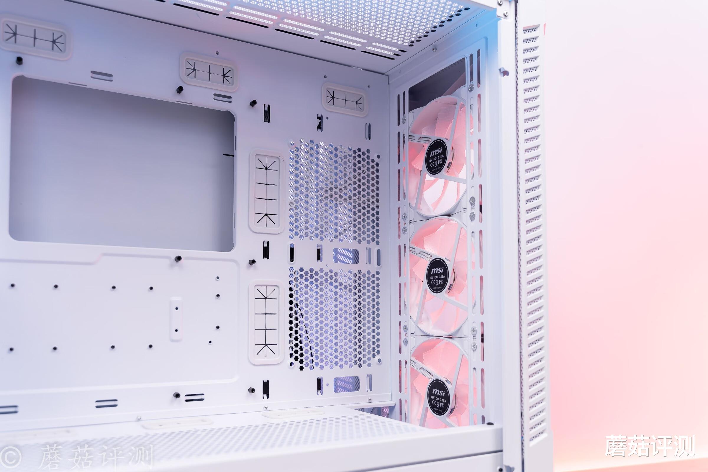 机箱|细节出色，体验优秀，颜值高、微星刀锋100R白色中塔机箱 评测
