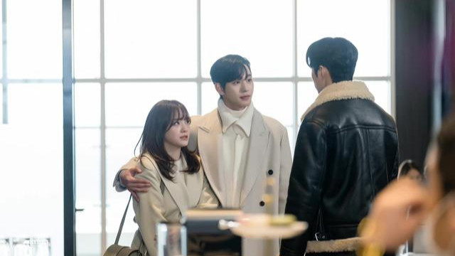 丁海寅|兄弟情深！丁海寅为《社内相亲》帅气男二应援，曾合作《雪滴花》