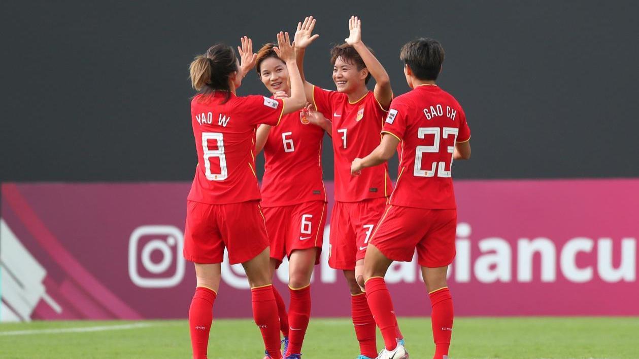 中国女足|3-0！中国女足再胜一场，三连胜晋级，张琳艳王霜评选最佳受影响