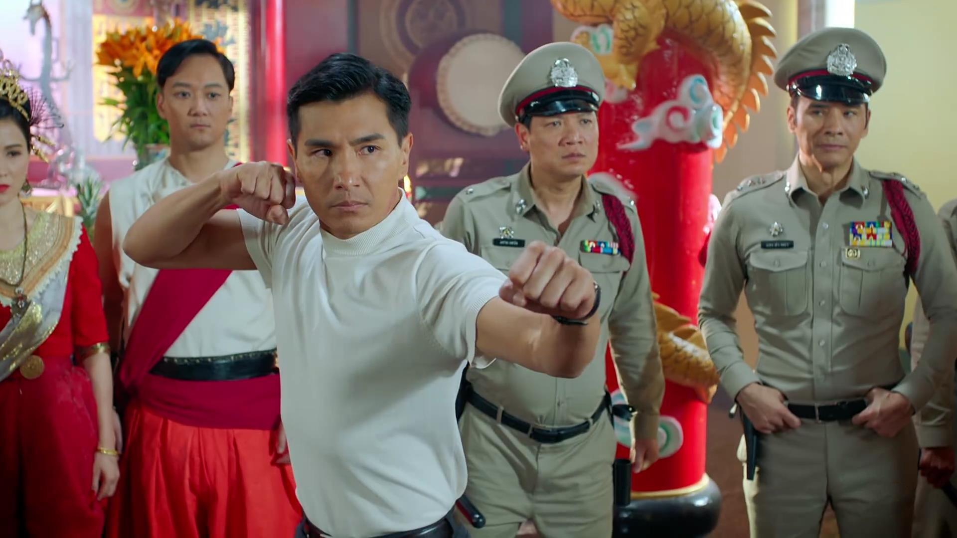 陈展鹏|又是“主角光环”，《铁拳英雄》陈展鹏这场打戏太败笔