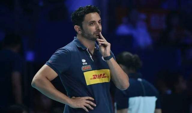 马赞蒂意外摊牌, 意大利队占据先机, 中国女排劣势明显