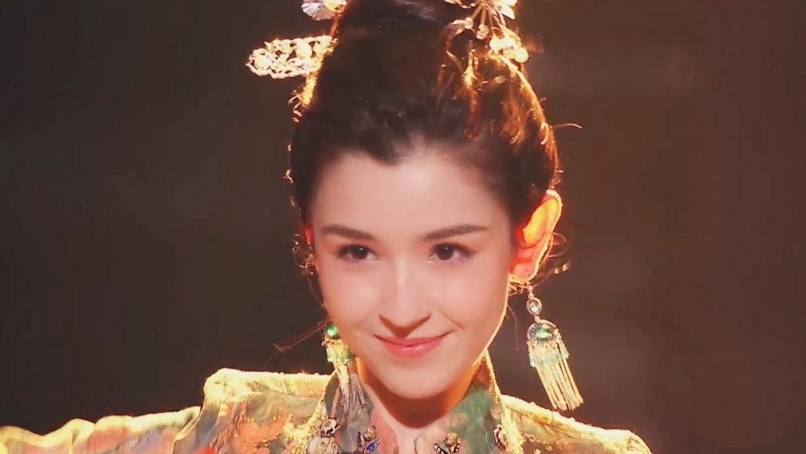 爱情公寓|初见美貌惊人，再见平平无奇！第一眼美女太坑人