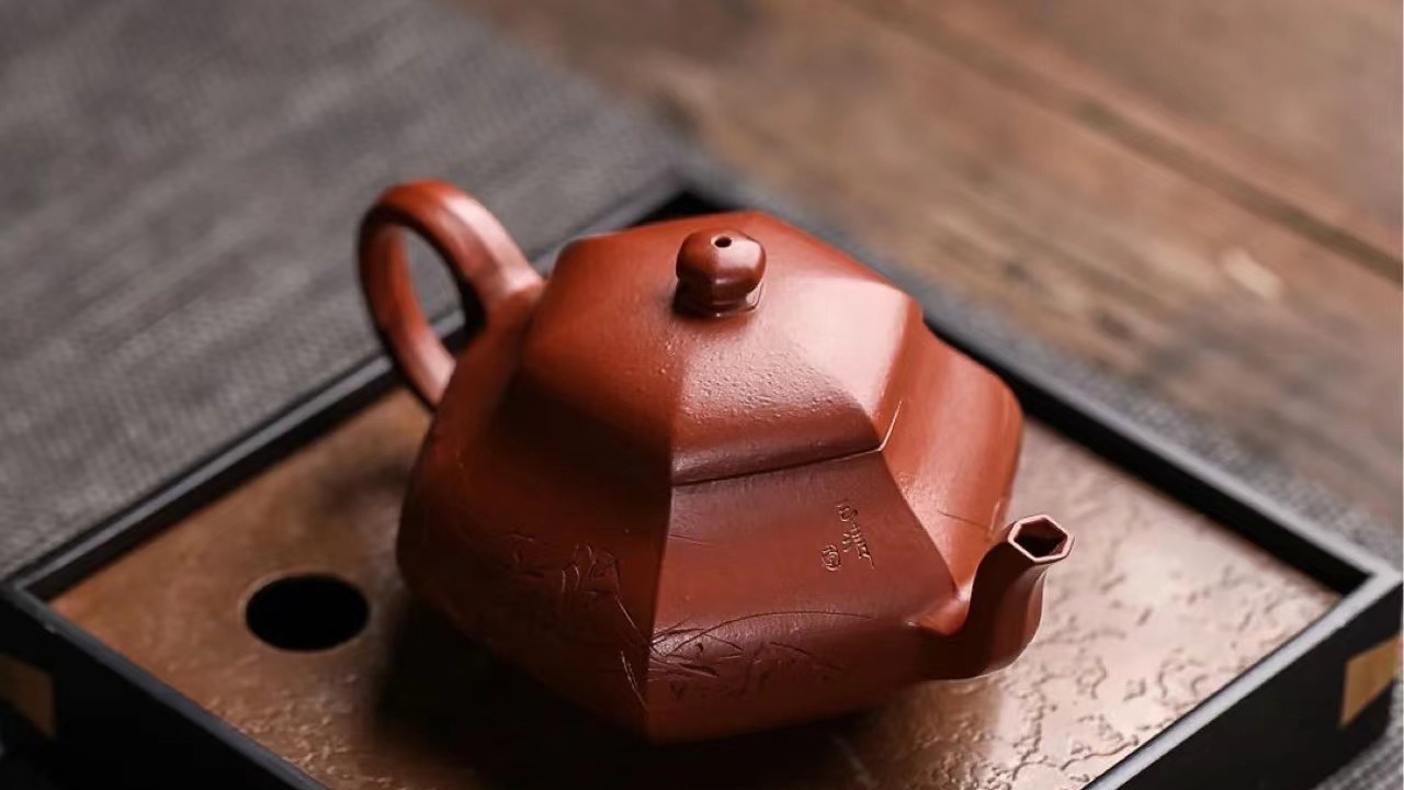 |怎么挑选一把紫砂壶？怎样才不会入坑呢？