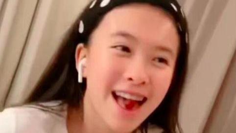 刘涛|刘涛女儿太优秀了，小小年纪不仅漂亮还贤惠，被赞新一代国民媳妇