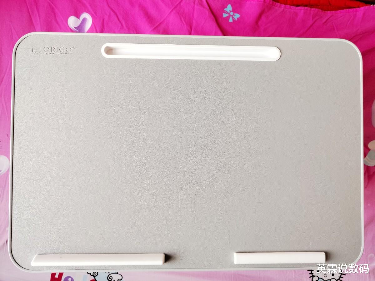 |居家电脑办公原来可以如此轻松！有ORICO笔记本电脑桌就够了