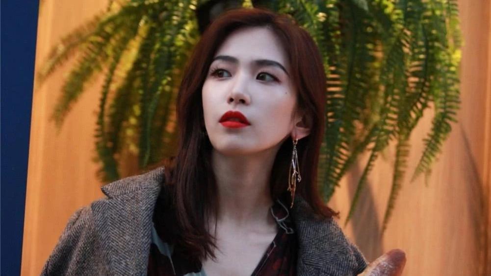 战豆豆|《庆余年》中的战豆豆，美貌颜值都有，就是火不起来