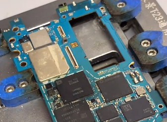 CPU|废品站捡来的手机!我们能修好吗 ?