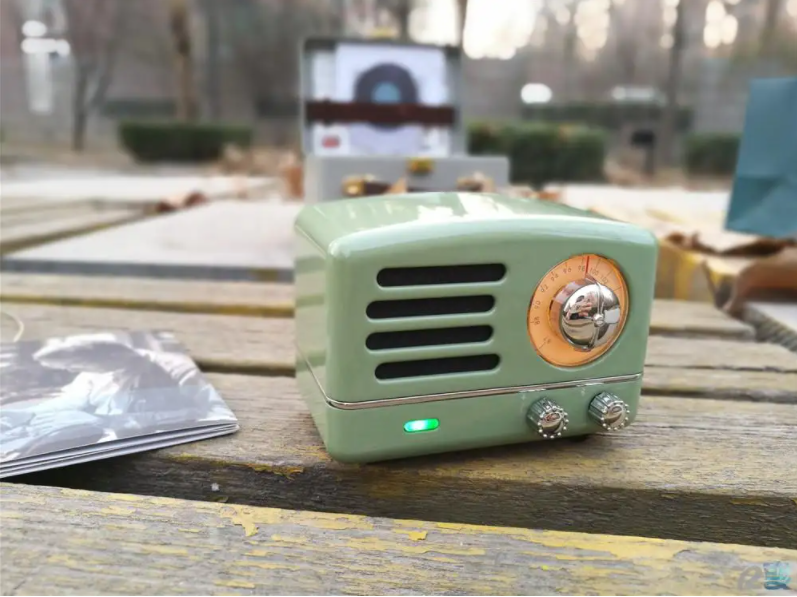 |购买音响设备别上头,小王子猫王音响,颜值不是绝对的正义