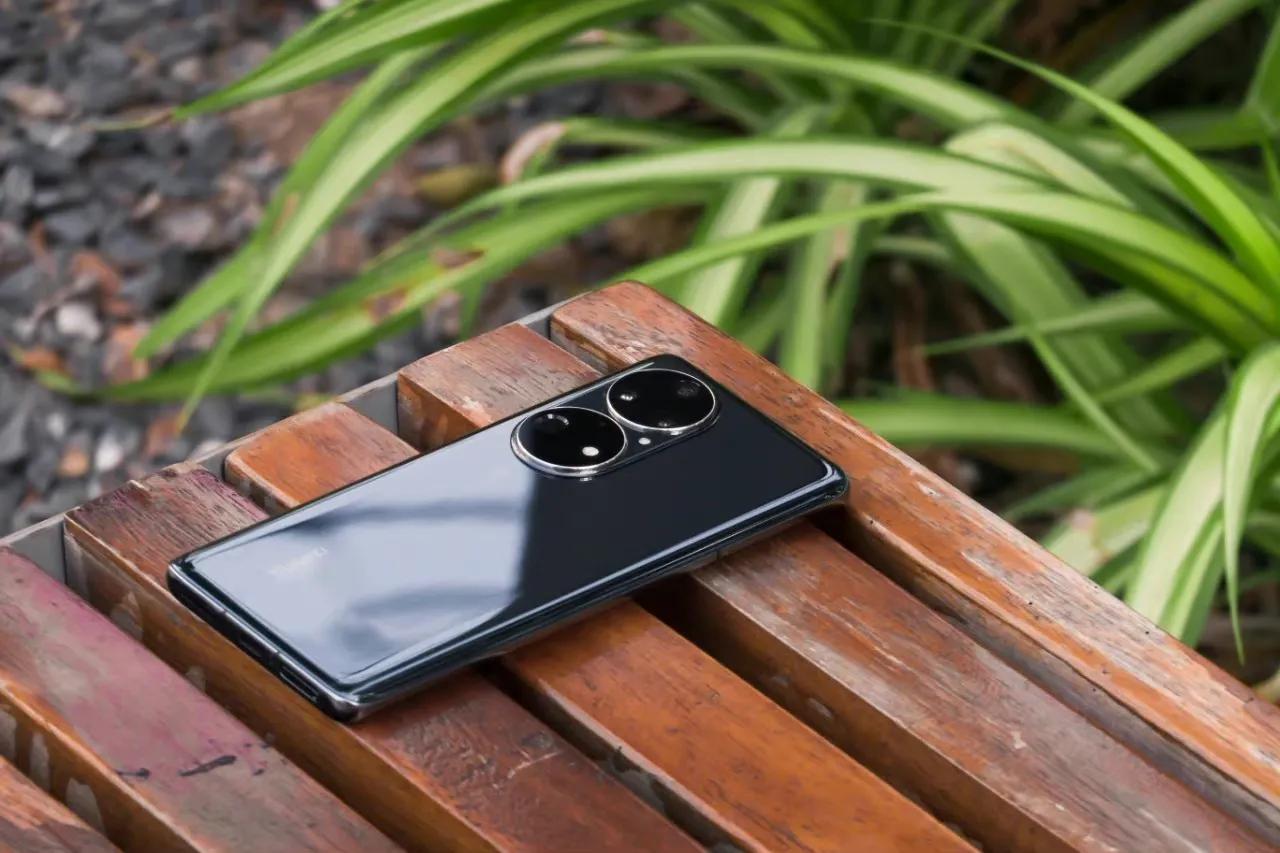 |国产机里也有高端，这四款手机堪称业内顶尖，比苹果还好用