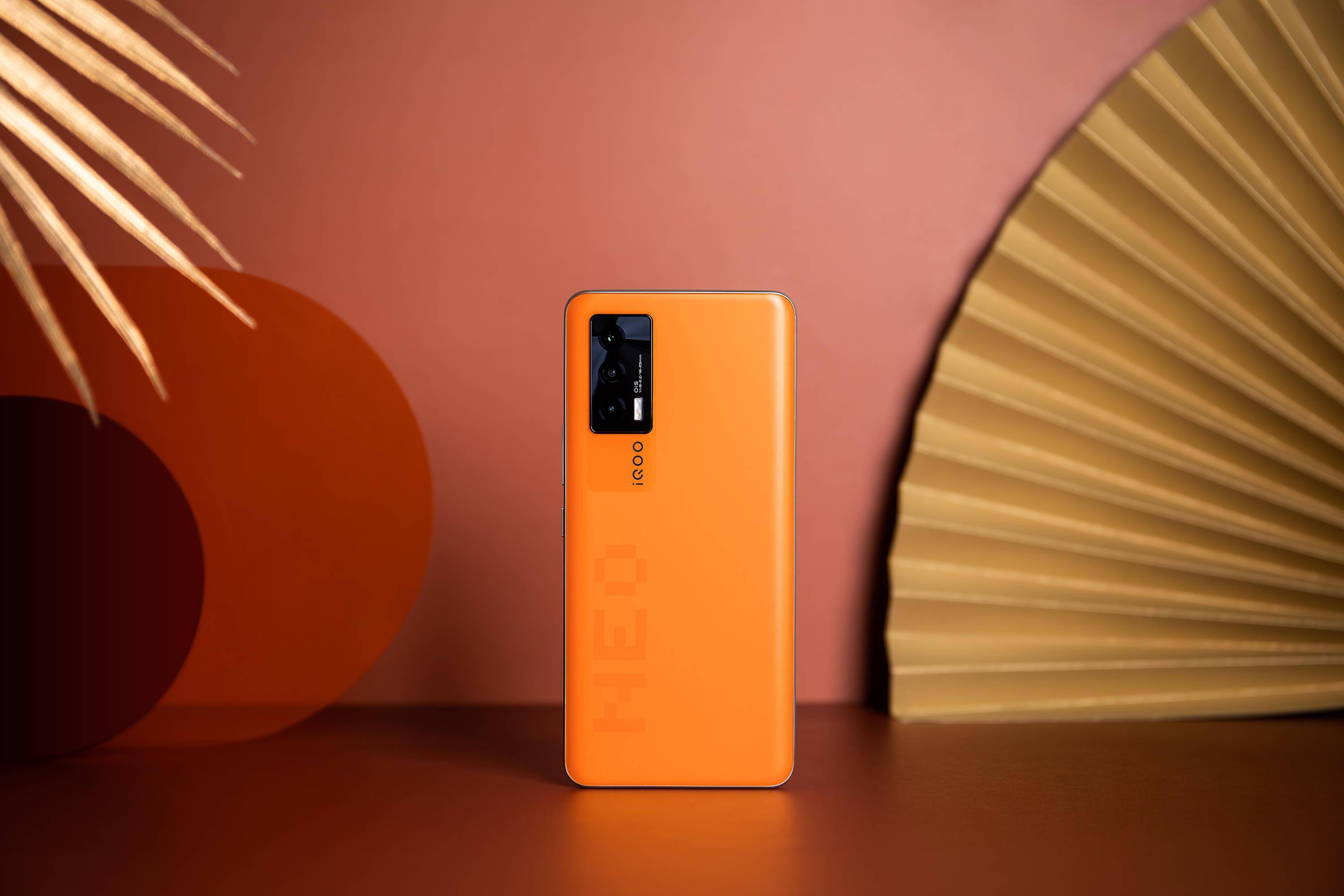 电池|千元机更怕买吃亏?这四款目前最为超值,何必花大钱买旗舰机