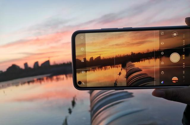 数码|手机拍照先放大再拍照和先拍照再放大有区别吗?