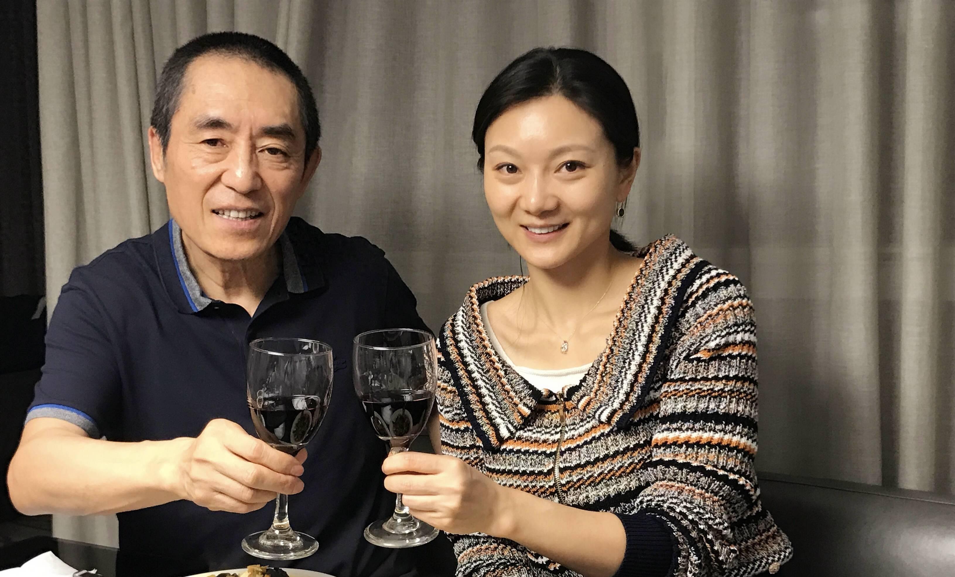 73岁张艺谋与41岁陈婷离婚，被压榨了20年，陈婷总算仍是想开了