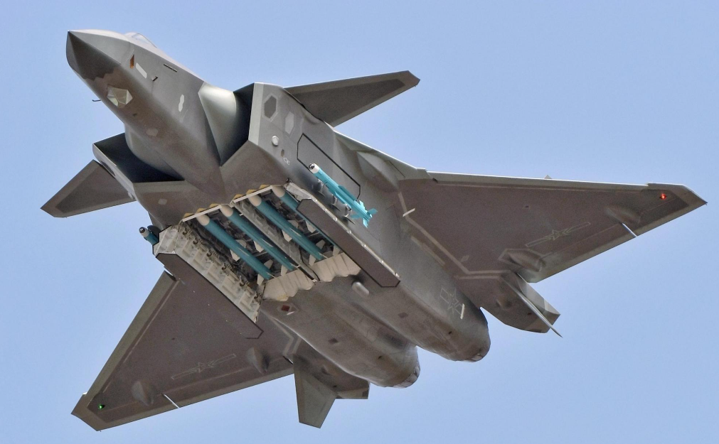 北约方面给我国的歼-20战斗机起了一个新的名字：Fagin。这里我给大家简单解释