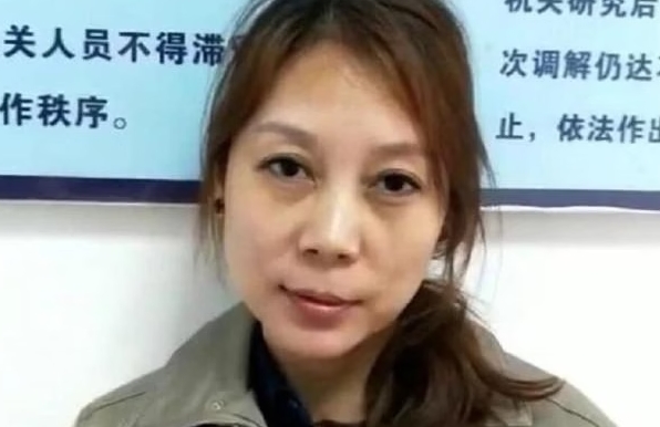 劳荣枝被执行死刑，行刑前他与家属见了面把自己的衣饰等留给了侄女，她衣品算挺高的，