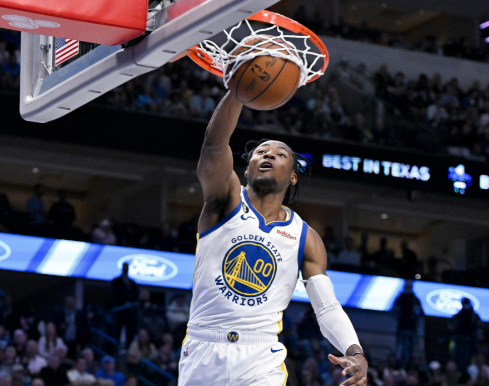 科尔讨论季前赛首场的三大球员发挥！

1.库明加今天很有侵略性，投篮有足够自信，