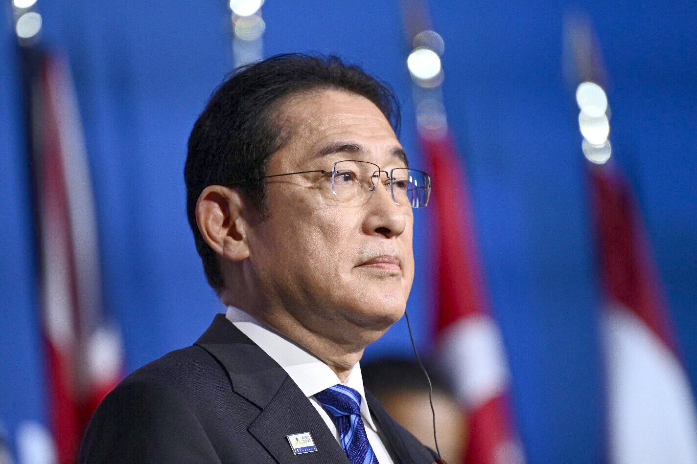 旧金山APEC，各方的礼仪必须周到，但是却出现极其罕见的外交一幕，日本首相岸田文