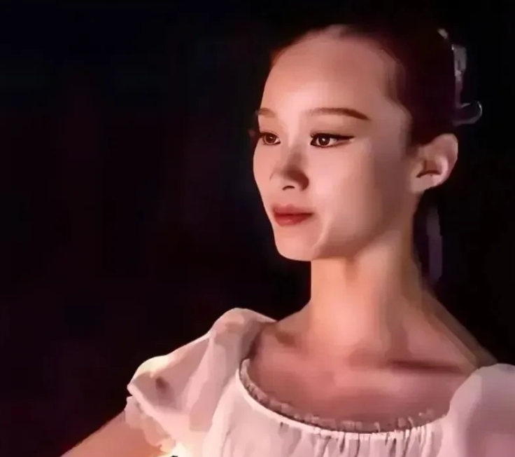 非常幸运在德国失联5天的中国河南21岁女孩虽然已经找到
​
当地时间1月10日晚