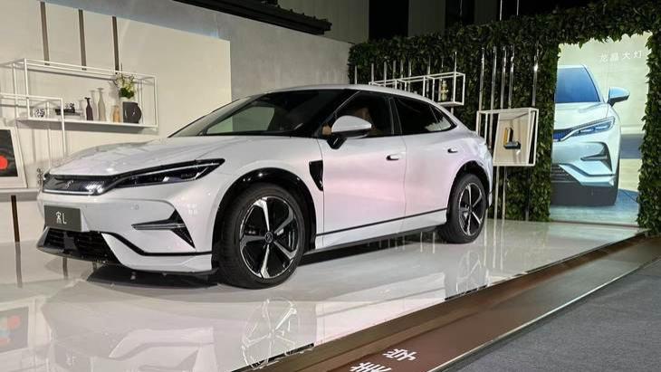 比亚迪宋L预售22万起，最快下月上市，号称最美比亚迪