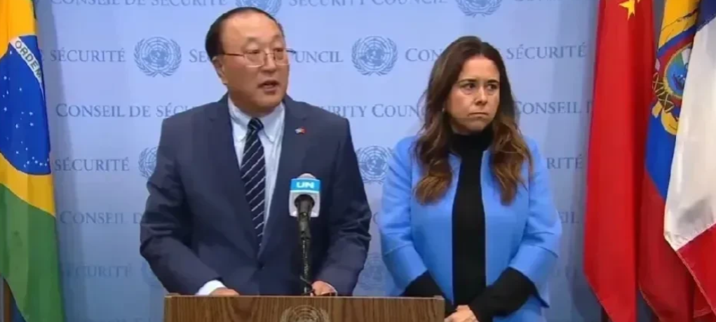 咱中国可真是拼了老命在努力啊！你瞧瞧咱们的大使，说话多顺耳，多让人舒心啊！古特雷