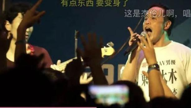 【被窝段子20230405】伏尔加河上的纤夫，那不是奋斗，而是挣扎