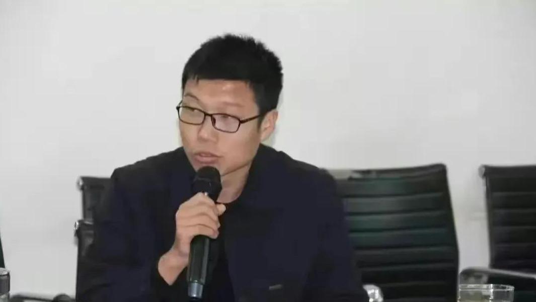 爆！河南一书记竟与2名涉黑人员，大白天包厢轮奸女服务员！