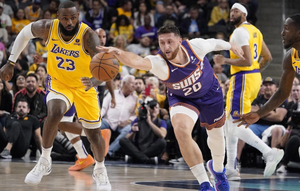 太阳123-100战胜湖人，简单点评！

1.杜兰特在球场上的统治力还是那么恐怖