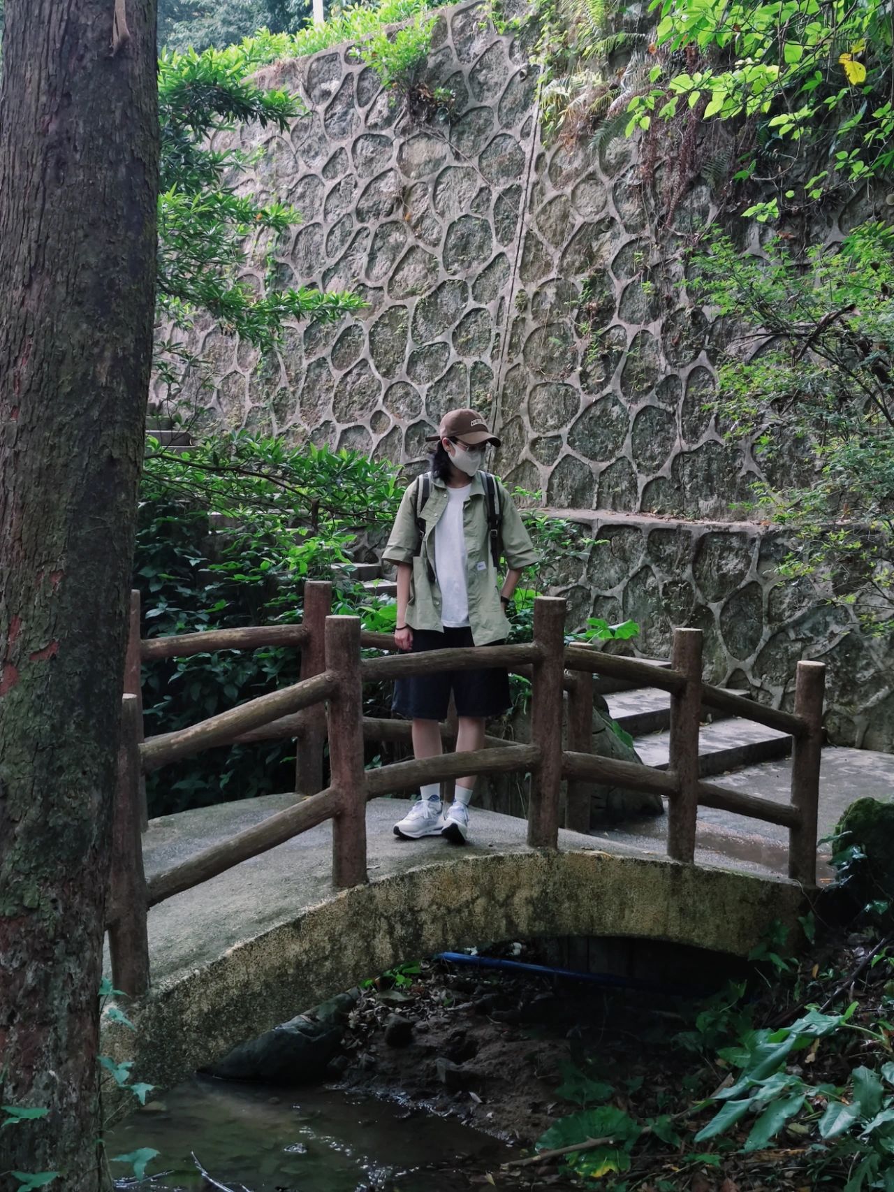 应该多参加户外活动/广州火炉山