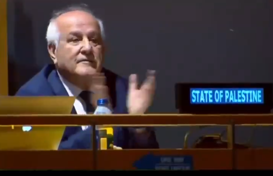 谁是谁非？谁代表正义谁又是邪恶？什么叫失道寡助？一目了然。
联合国大会投票赞成加