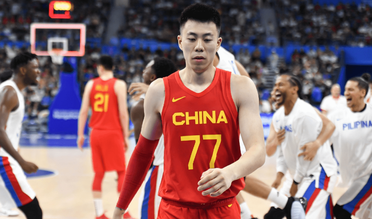 完成签约，姚明官宣中国男篮主帅，球队新年首秀曝光
中国男篮的主教练乔尔杰维奇的合