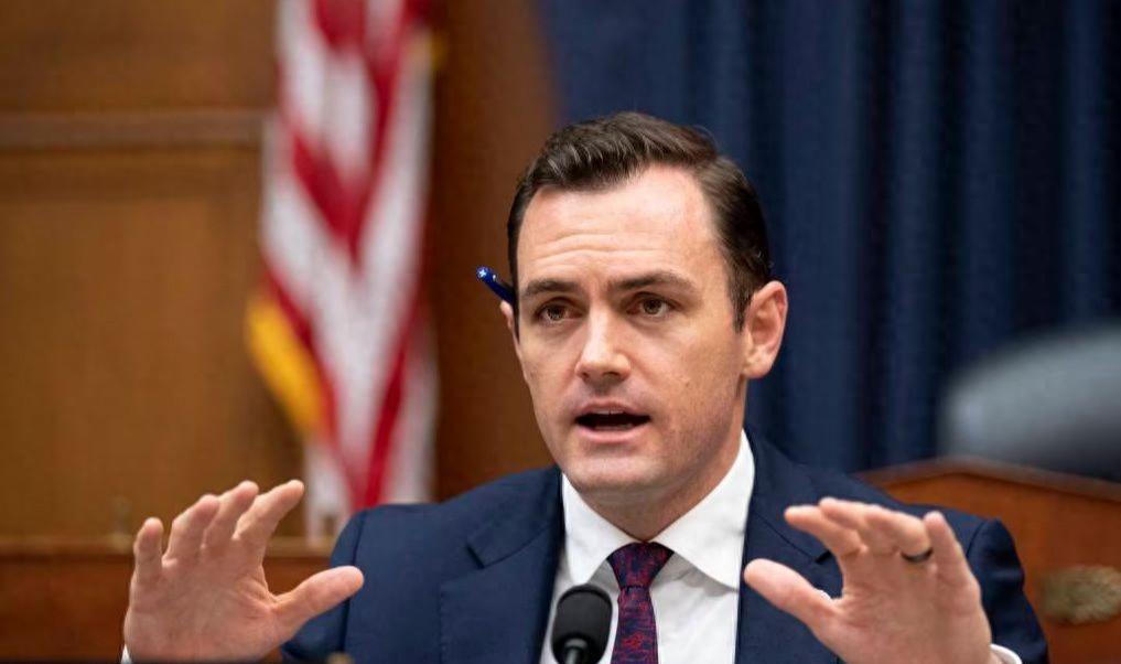 伤疤没好就忘了疼，美“中国小组”要求拜登下令，对中国乘胜追击！


大家好，最近