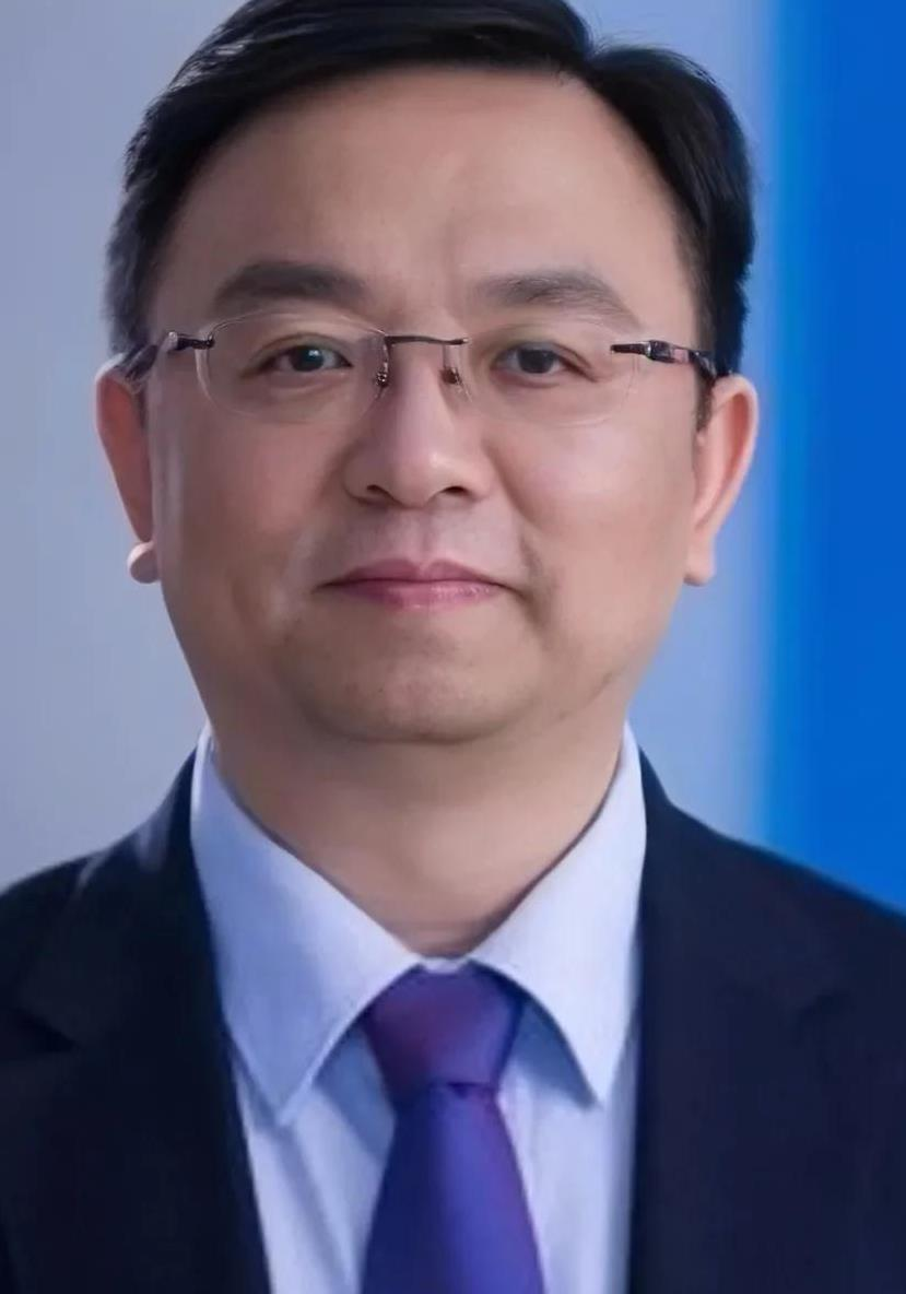 有人将特斯拉和比亚迪进行了对比：上海特斯拉拥有2万名员工，去年年产汽车100万辆