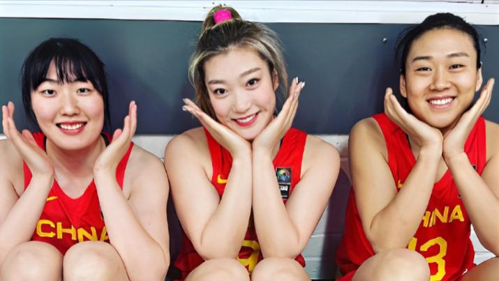 女篮公布亚洲杯参赛名单，这阵容想输都难，球迷表示这是送分题