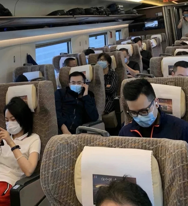 有人问:为什么女生普遍不喜欢老实男人，偏偏喜欢“渣男”？没必要摆大道理，举一个简