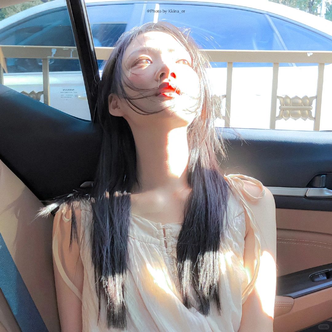 同样身为女性 我希望你跑得快 跳得高
那些说你骂你的是不希望你过的好的！敏敏别在