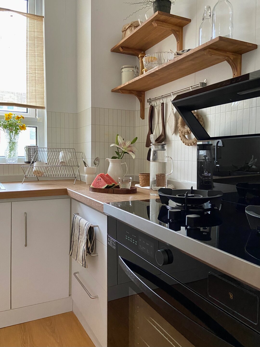 6平米日式厨房｜小户型也可以温馨实用的正解
搬到山里 有余，盼了很久的木台面这次