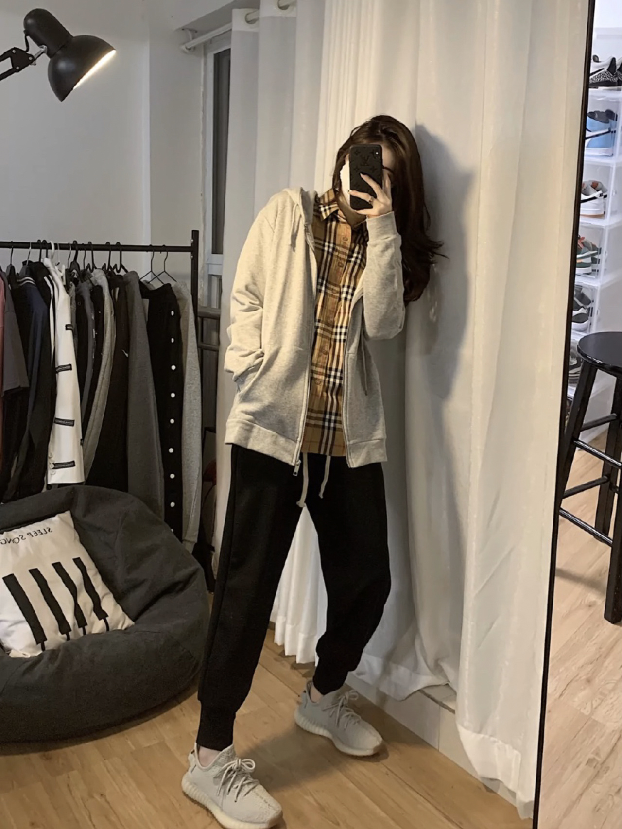 巴宝莉的衬衫#巴宝莉外套配什么裤子#