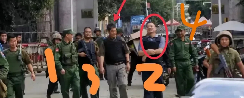 神秘的同盟军2号人物。10.27大捷后，同盟军司令彭德仁一行来到了清水河口岸。箭