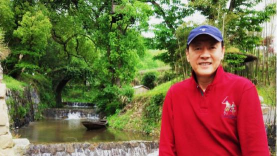 著名演员侯天来，与妻子双向奔赴37年，65岁再翻红，今幸福美满
