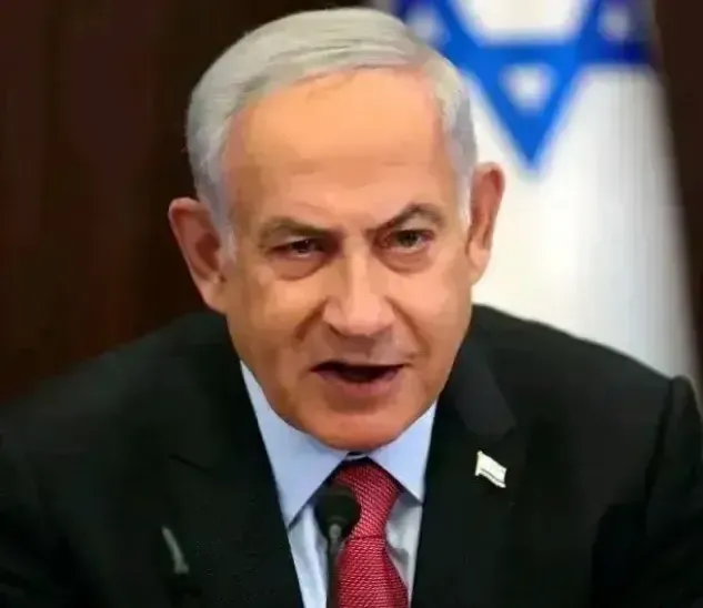 这段逻辑真是混乱不堪！内塔尼亚胡的言论让人难以接受。

他声称：“我们犹太人的祖