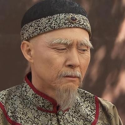 1750年，79岁张廷玉被乾隆皇帝强行抄家了！只见奉命前来的主官，带着近200人