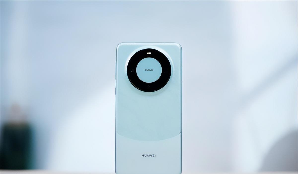 任正非余承东没料到，华为Mate60发布之后，一个奇怪的事情发生了
华为Mate