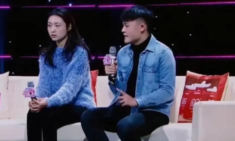 男子把300万的房子加在女友名下，女方很感动，承诺只要3万彩礼，之后又要5万，男