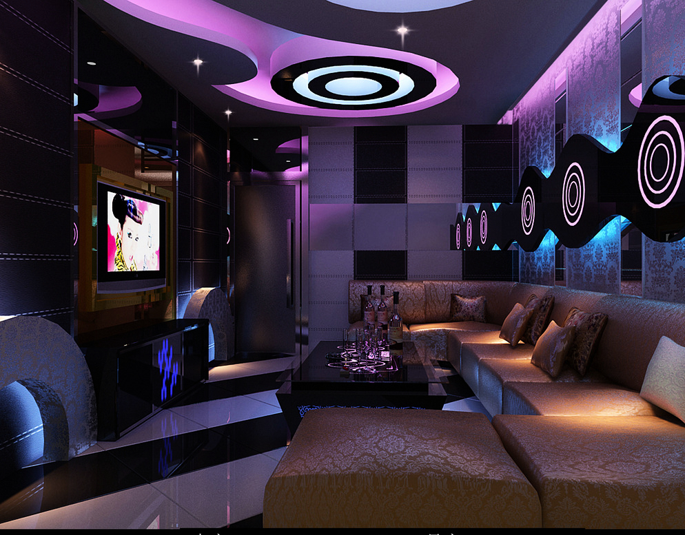 福建，一男子在楼道站着与女子发生关系，事后女子将这件事告诉闺蜜，没想到闺蜜直接报