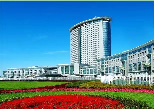 等退休了可能才明白的人生哲理

体制内若无人提携，不要把这份工作工作当做事业来做