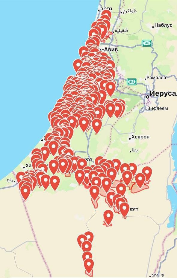 《新消息报》说，今天上午以来，加沙地带发射了1000多枚火箭弹，多个以色列城市被