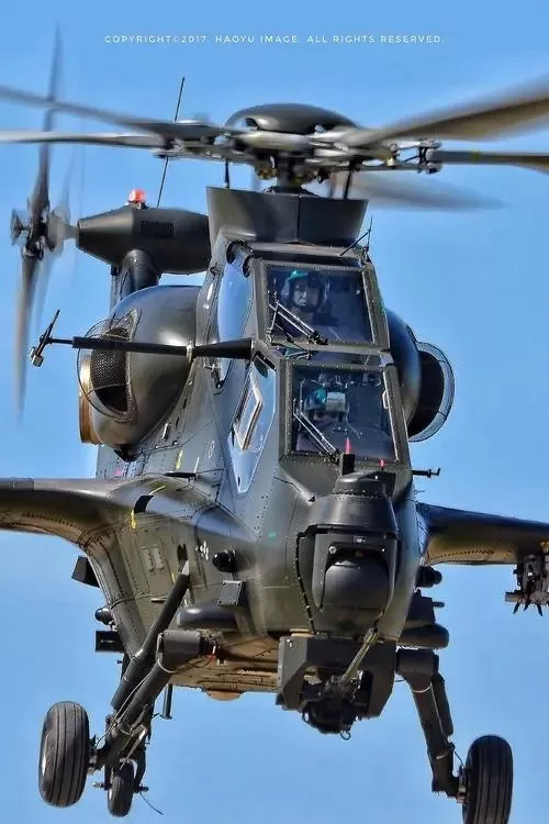 全世界排名第二了！

中国陆军航空兵的直升机数量，很可能超过了1500架，排名世