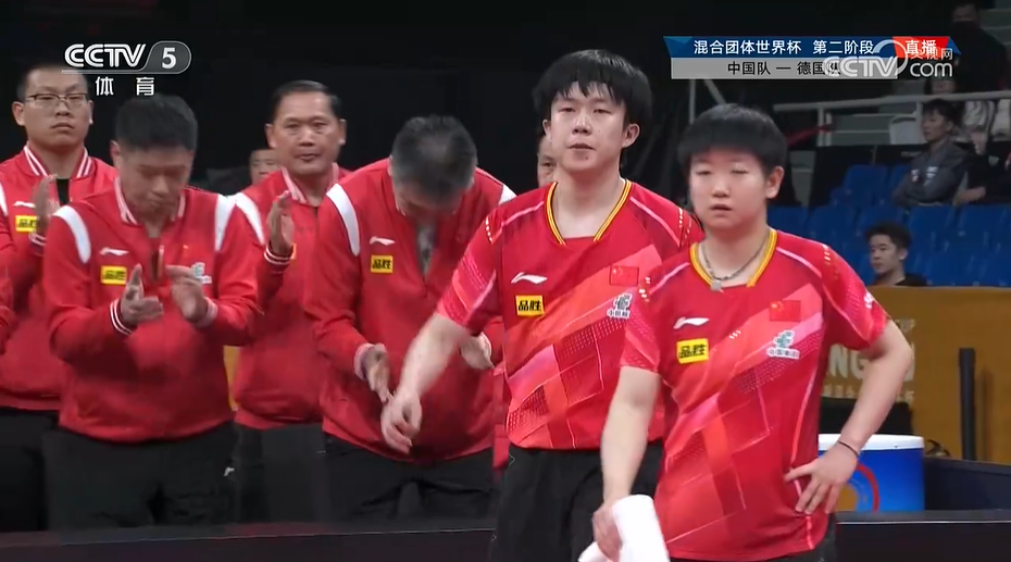 国乒爆冷，莎头组合看来受舆论影响不小啊！



成都乒乓球混合团体赛第二阶段，中
