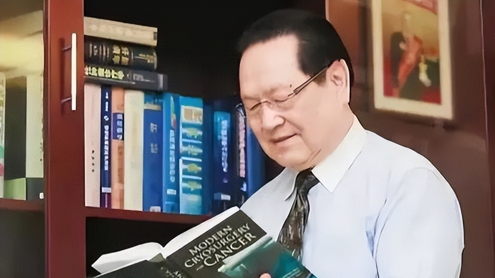 肿瘤医院院长患肝癌，抗癌17年无复发，总结出5个心得，值得学习